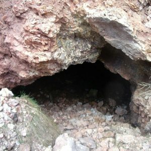Cueva empedrada